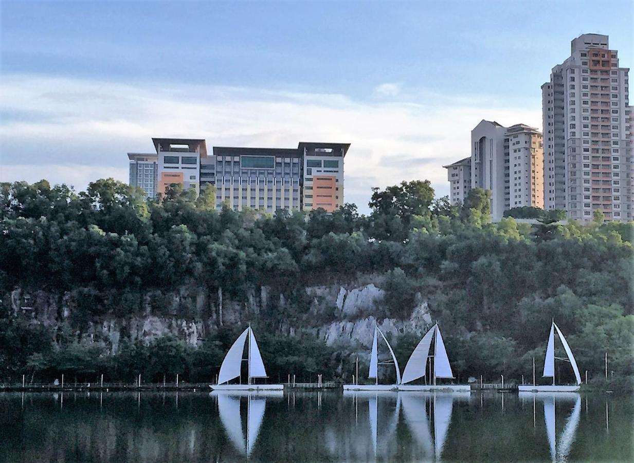Resort Suites By Landmark At Bandar Sunway Sunway Lagoon Kampong Penaga  Bagian luar foto