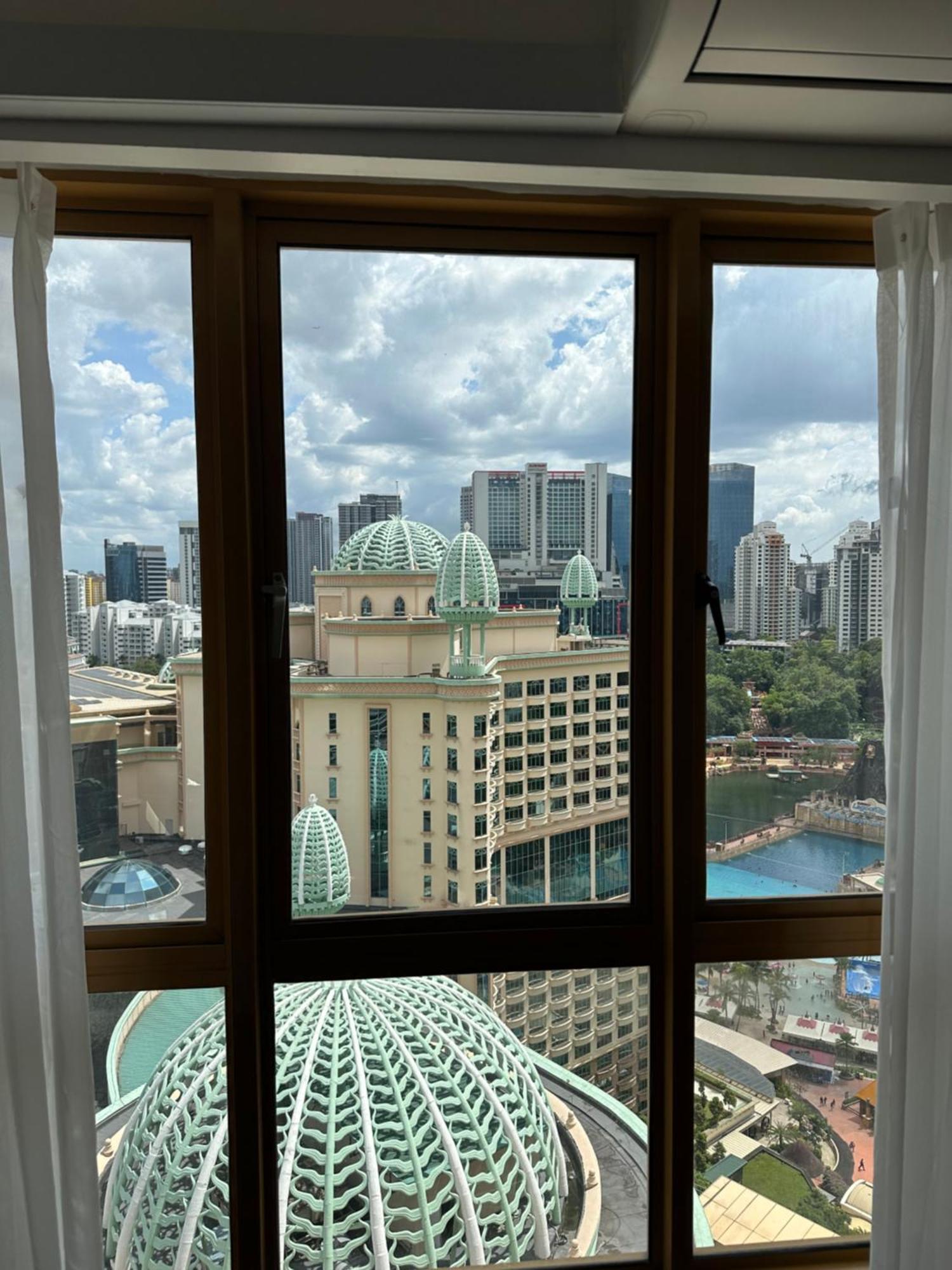 Resort Suites By Landmark At Bandar Sunway Sunway Lagoon Kampong Penaga  Bagian luar foto